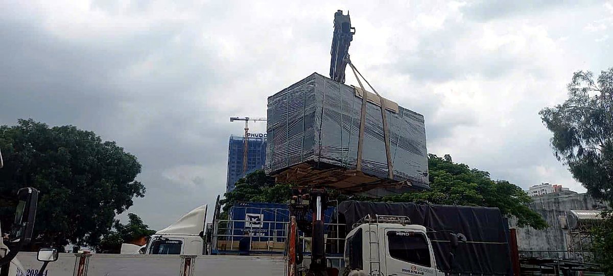 Kiện ván treo cẩu, hạ xuống vị trí tập kết